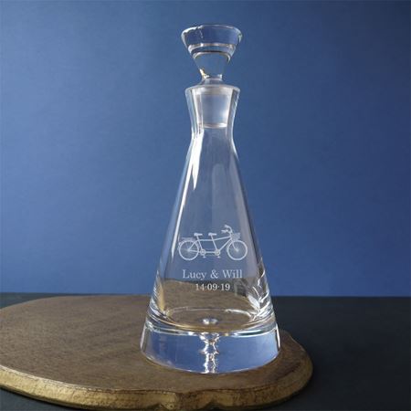 https://www.inkerman.co.uk/content/images/thumbs/0009642_pyramid-decanter_450.jpeg