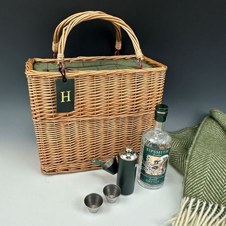 Dorset Insulated Wicker Picnic Hamper with Personalisation